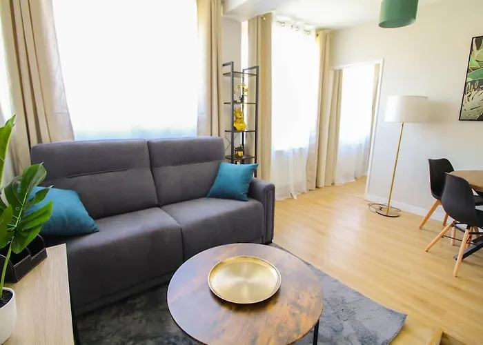 G2 Joli 2 Pièces Calme Rdc Coté Jardin Centre Apartamento Angulema