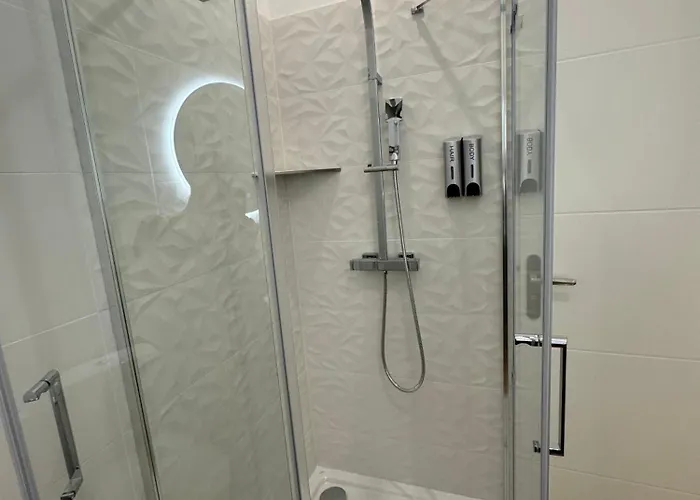 G2 Joli 2 Pièces Calme Rdc Coté Jardin Centre * Angulema